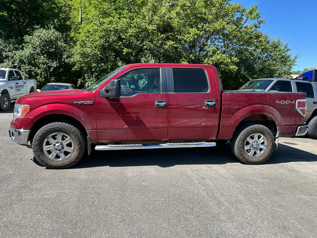 Used 2014 Ford F150 XLT w/ XLT Chrome Package AWD/4WD image 2