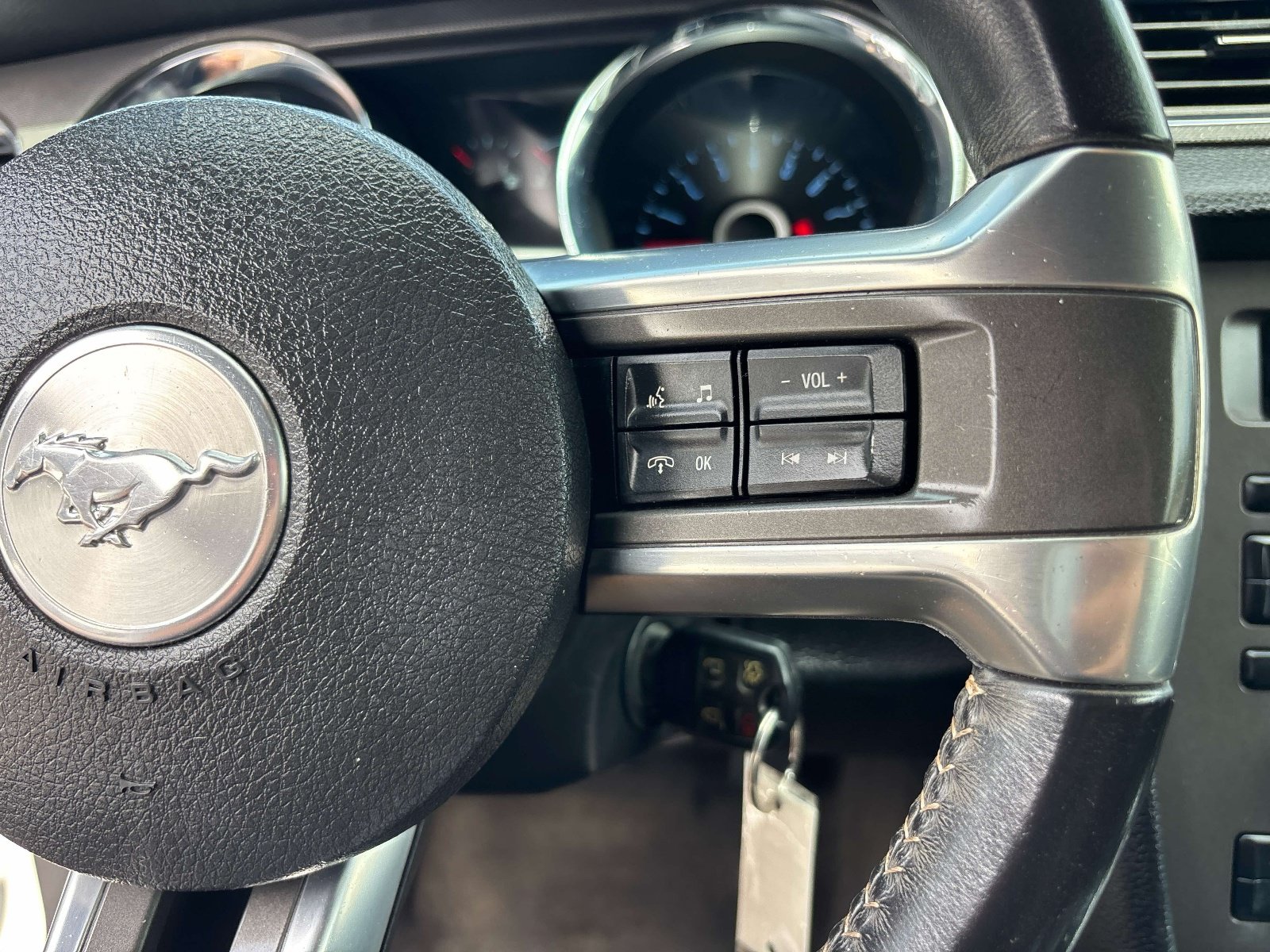Used 2014 Ford Mustang Coupe w/ Equipment Group 102A RWD image 18