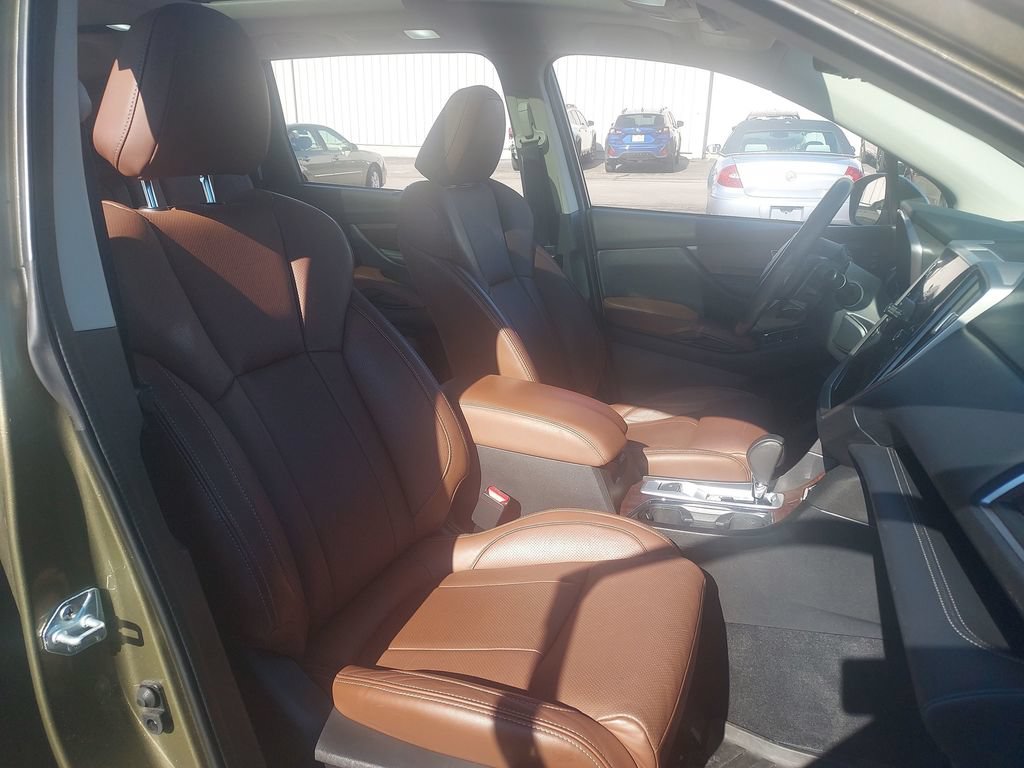 Used 2023 Subaru Ascent Touring AWD/4WD image 38