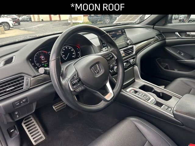 Used 2018 Honda Accord Sport image 3