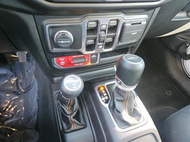 Used 2022 Jeep Gladiator Mojave w/ Trailer Tow Package image 16