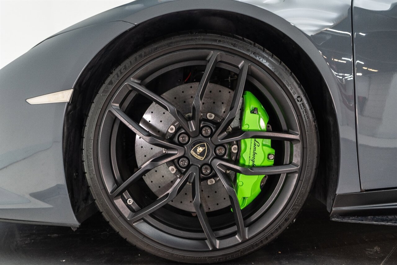 Used 2017 Lamborghini Huracan LP 610-4 AWD/4WD image 84