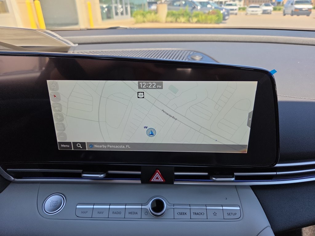New 2026 Hyundai Elantra Limited FWD image 24