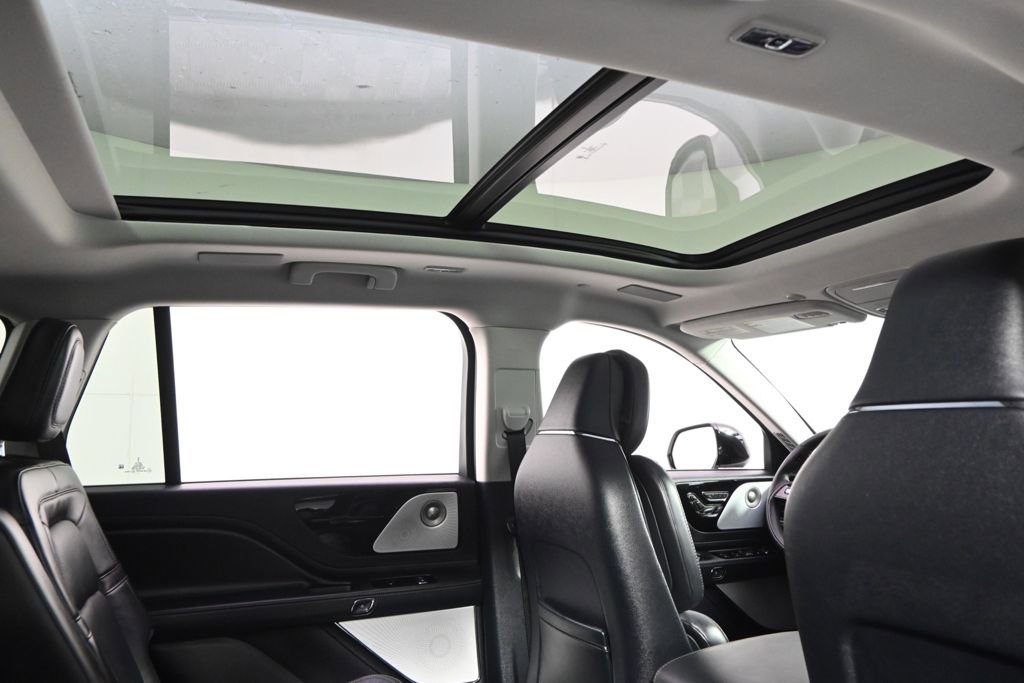 New 2026 Lincoln Aviator Reserve image 17