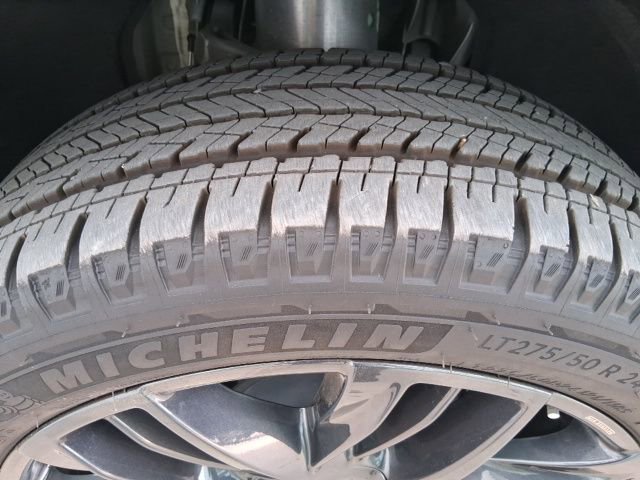 New 2025 Cadillac Escalade IQ Sport 2 image 33