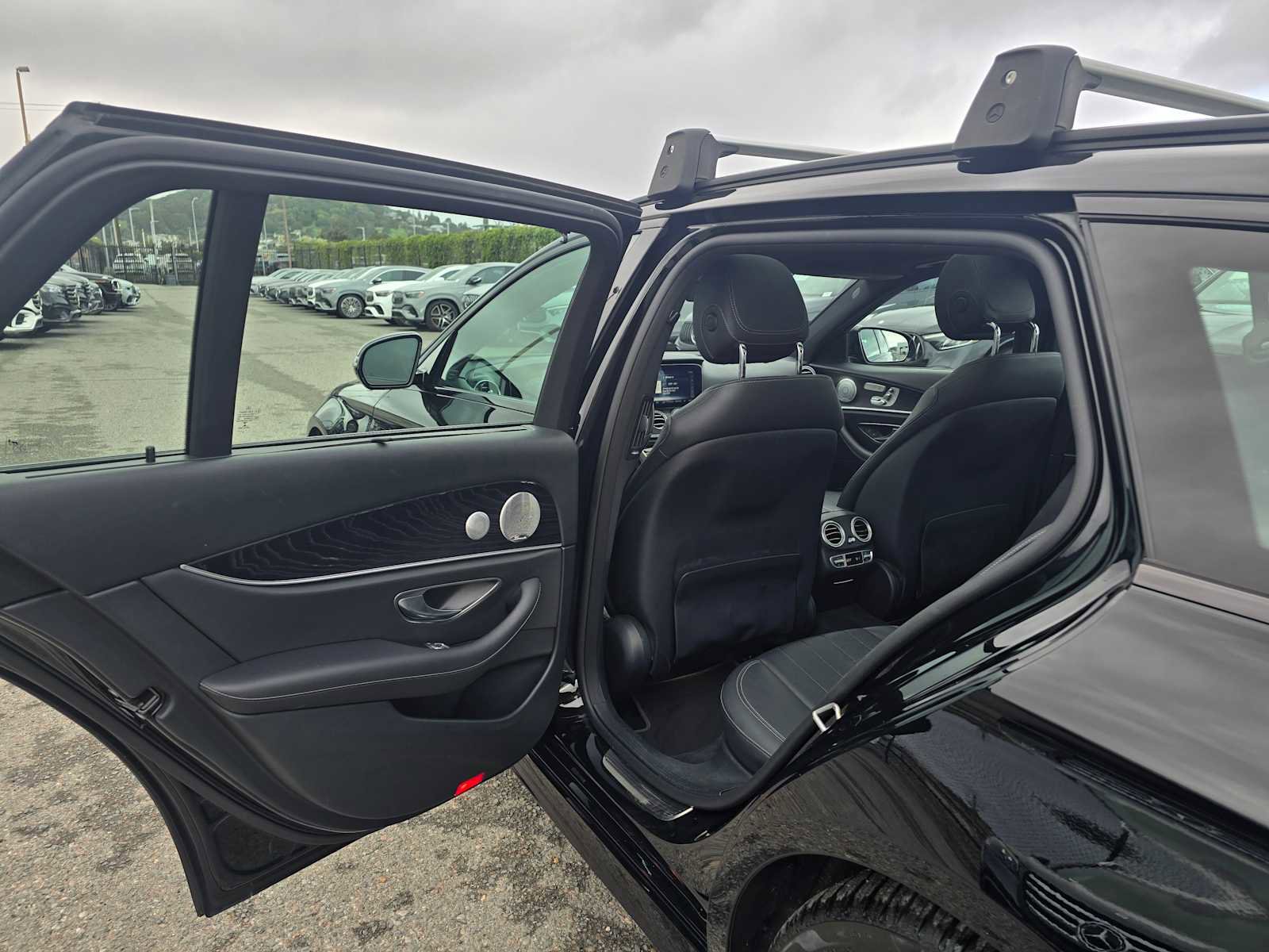 Used 2020 Mercedes-Benz E 450 4MATIC Wagon image 17