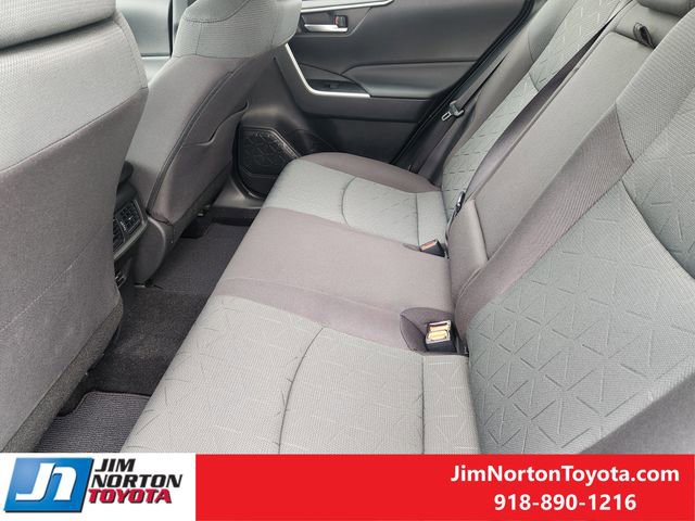 Used 2025 Toyota RAV4 XLE w/ Convenience Package FWD image 31