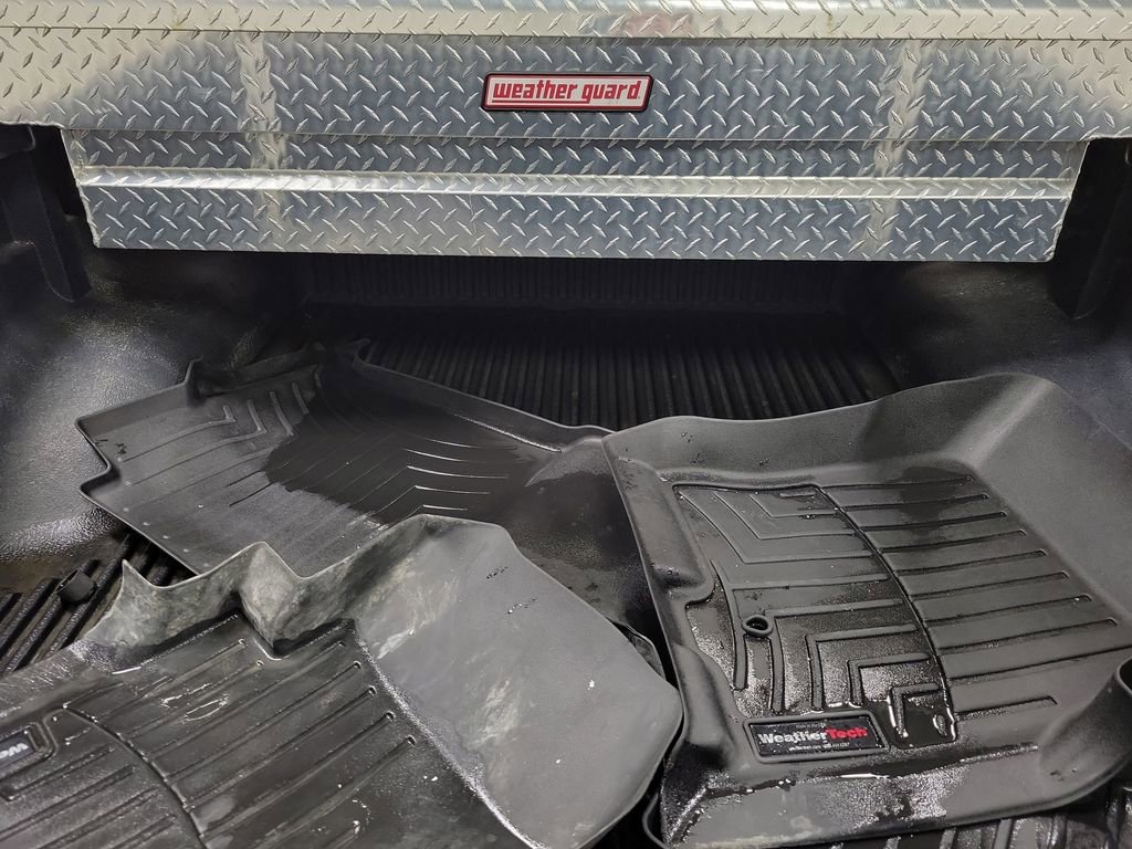 Used 2019 Nissan Frontier SV image 11