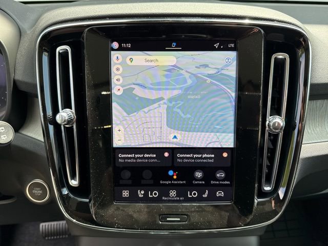 New 2026 Volvo XC40 B5 Plus AWD/4WD image 9