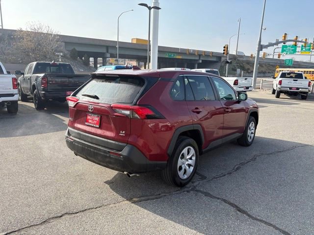Used 2024 Toyota RAV4 LE AWD/4WD image 6