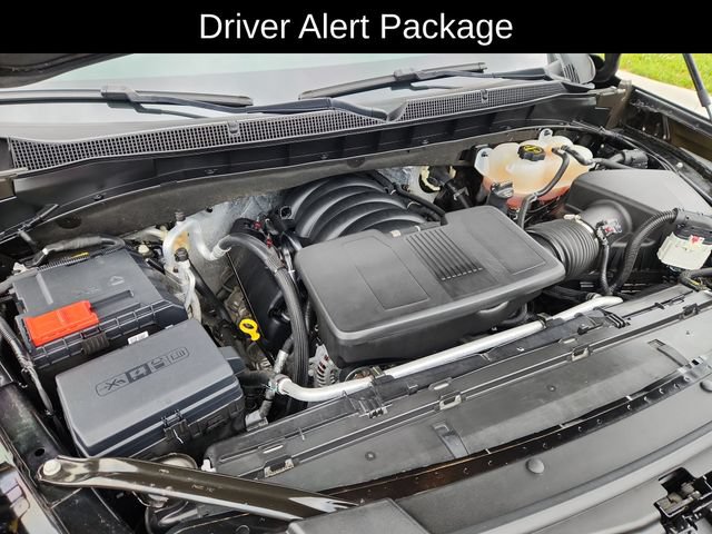 Used 2024 Chevrolet Tahoe Z71 w/ Luxury Package AWD/4WD image 17
