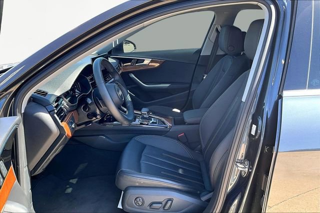 Used 2023 Audi A4 2.0T Premium w/ Convenience Package image 27