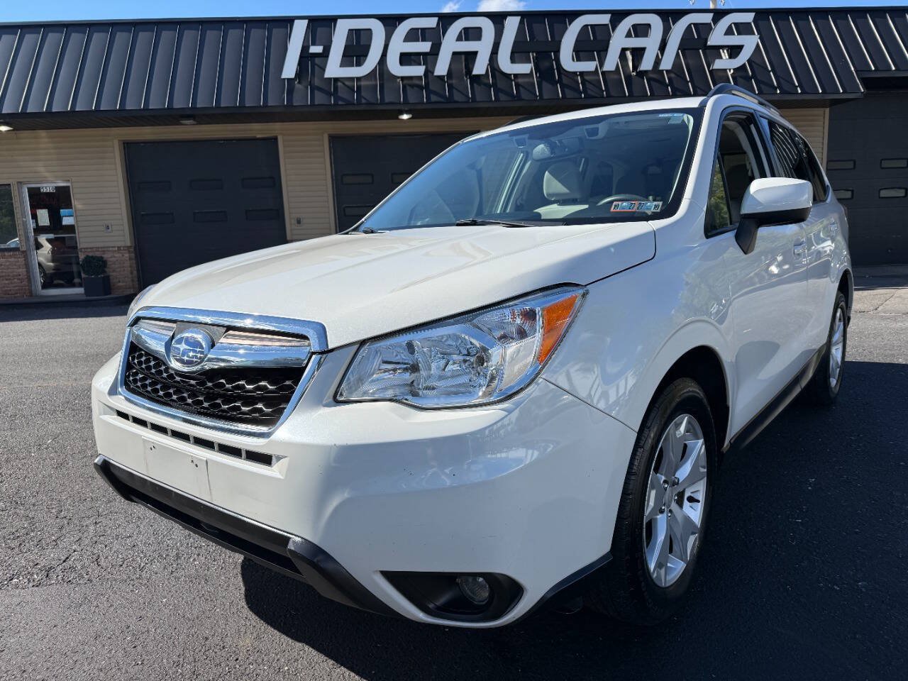 Used 2016 Subaru Forester 2.5i Premium AWD/4WD image 1