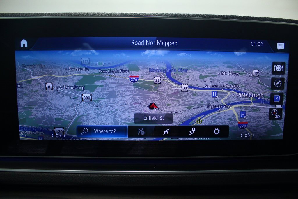 Used 2021 Mercedes-Benz GLE 350 4MATIC w/ Premium Package image 11