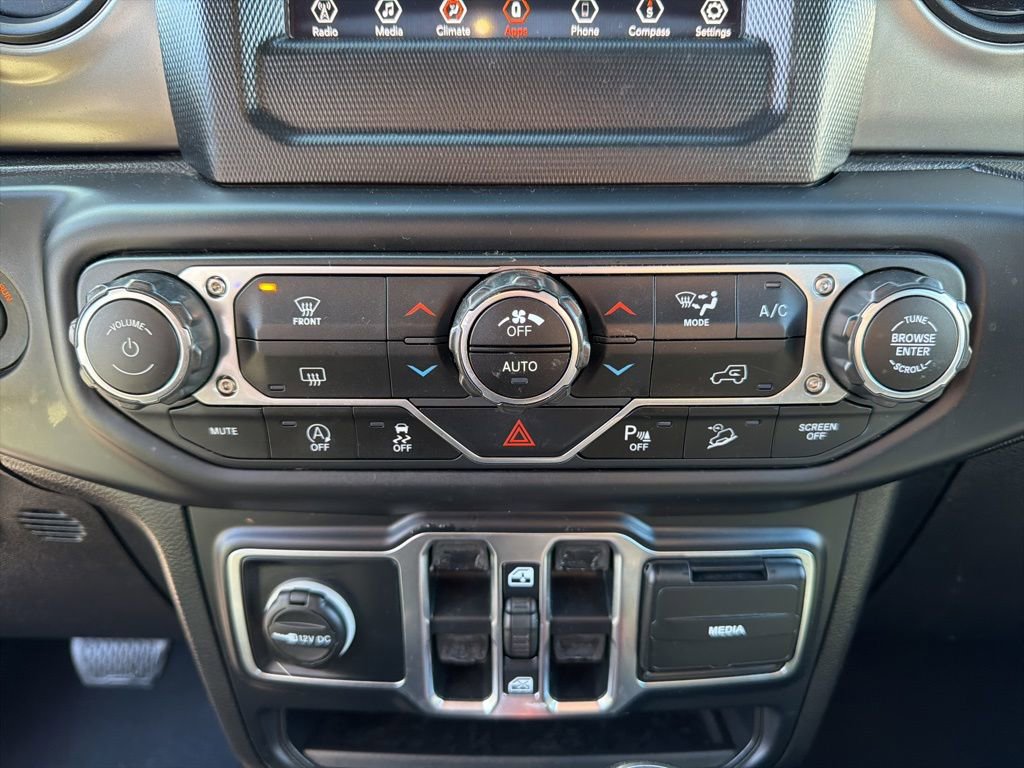 Used 2019 Jeep Wrangler Unlimited Sport S image 32