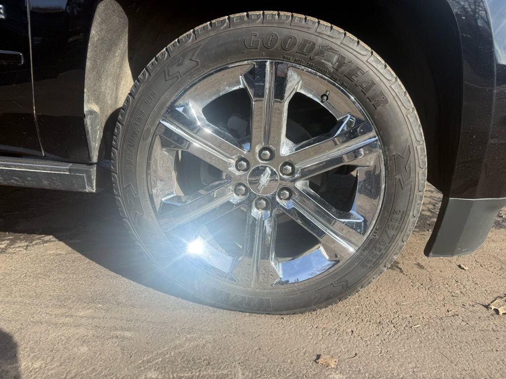 Used 2019 Chevrolet Tahoe Premier image 18