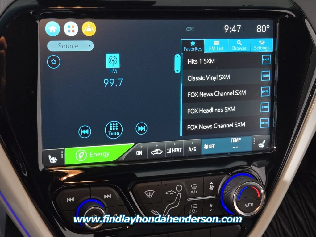 Used 2020 Chevrolet Bolt Premier w/ Infotainment Package FWD image 28