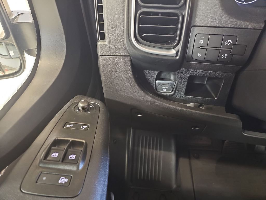 New 2025 RAM ProMaster 1500 w/ Quick Order Package 22G SLT image 22