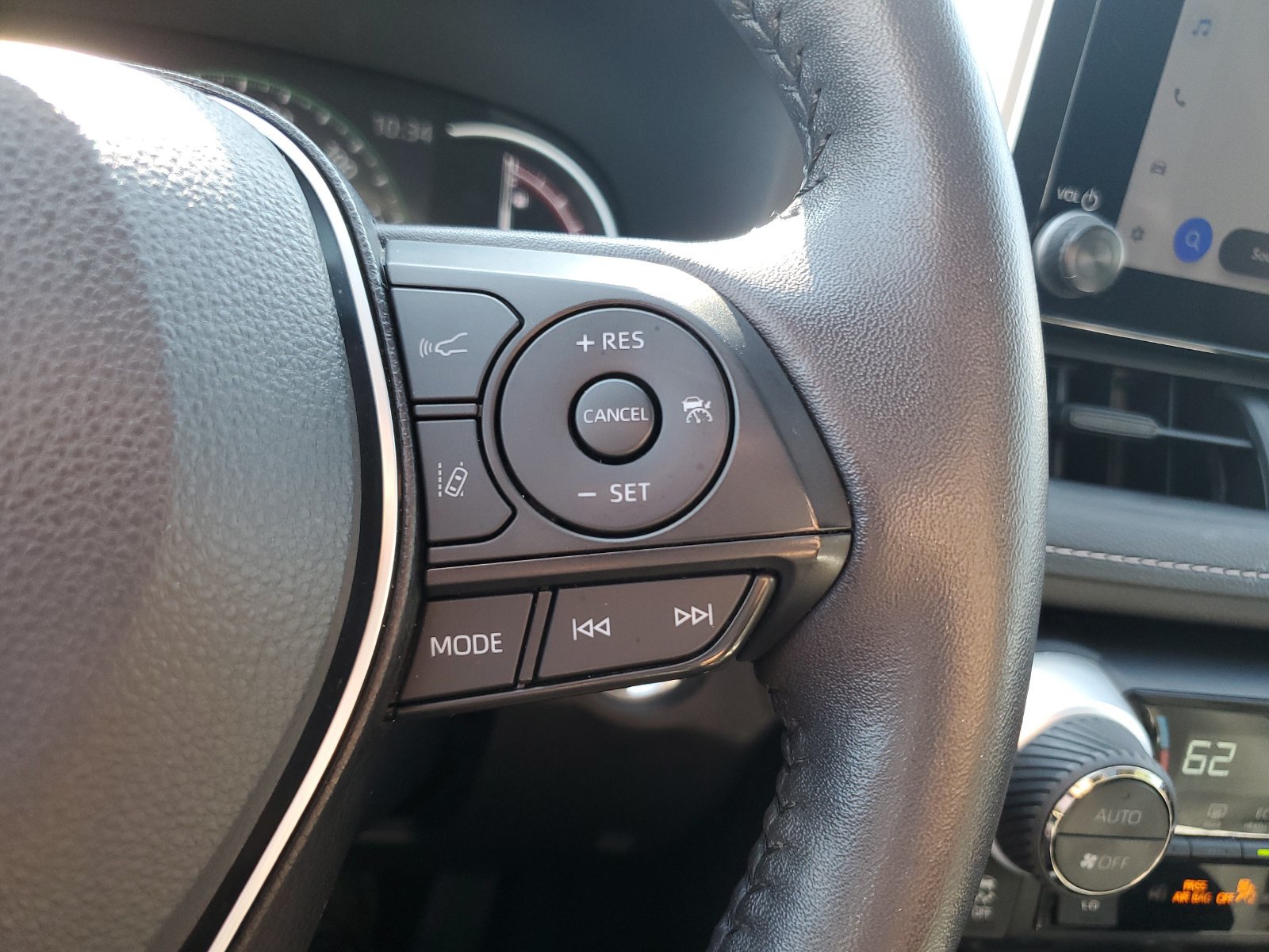 Certified 2025 Toyota RAV4 XLE w/ Convenience Package AWD/4WD image 24