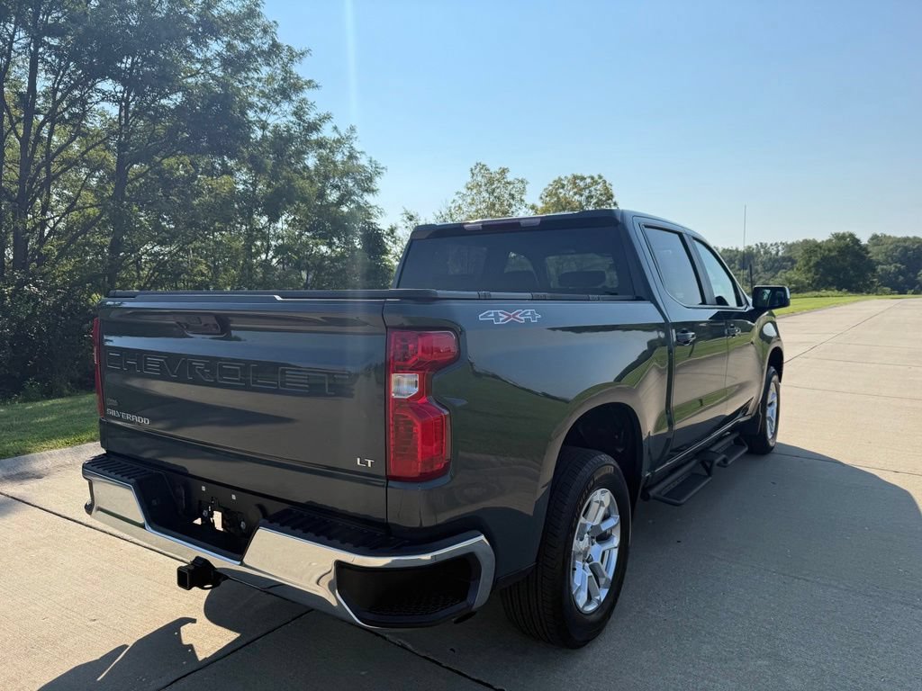 Used 2026 Chevrolet Silverado 1500 LT AWD/4WD image 3