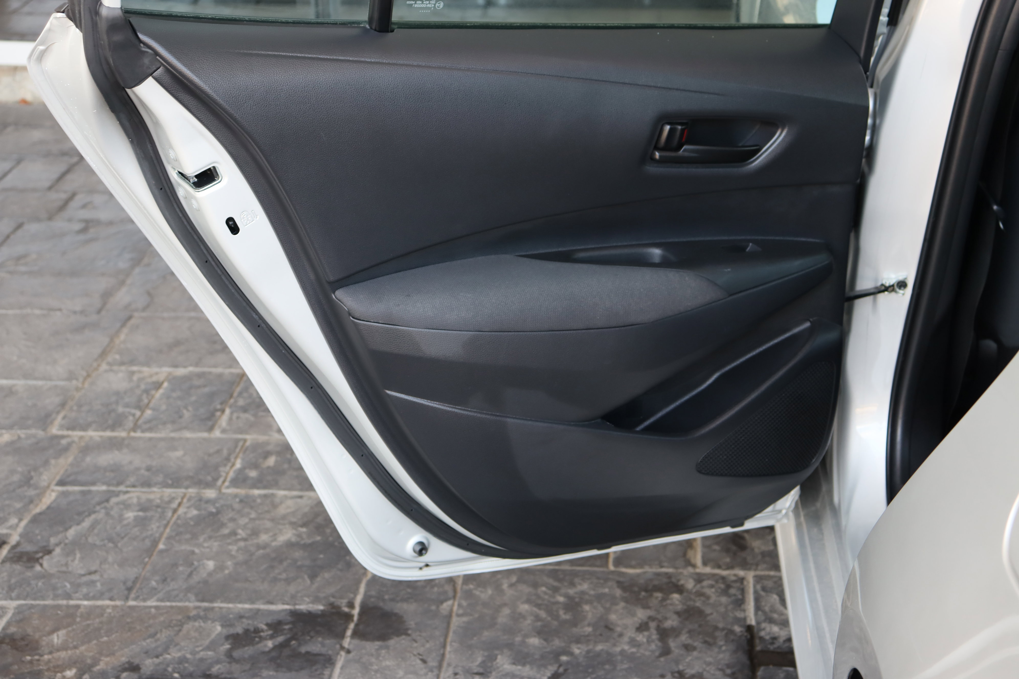 Used 2023 Toyota Corolla LE image 25