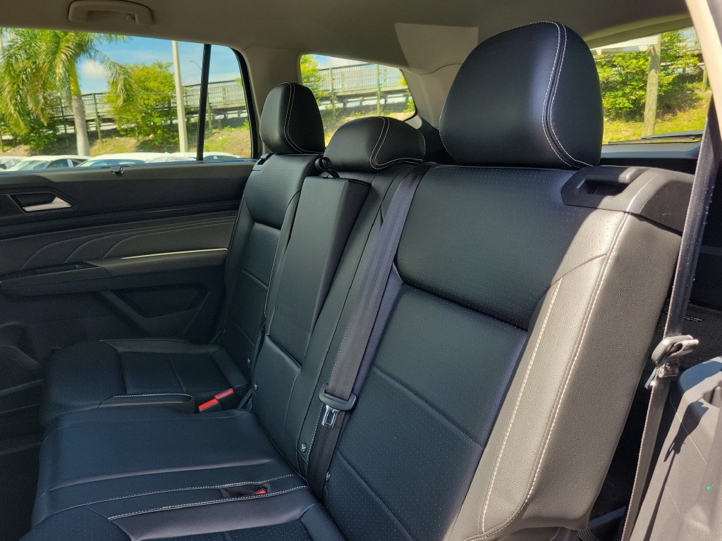 Used 2022 Volkswagen Atlas SE FWD image 9
