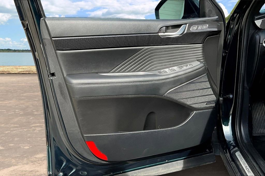 Used 2023 Hyundai Palisade Calligraphy w/ Cargo Package image 22