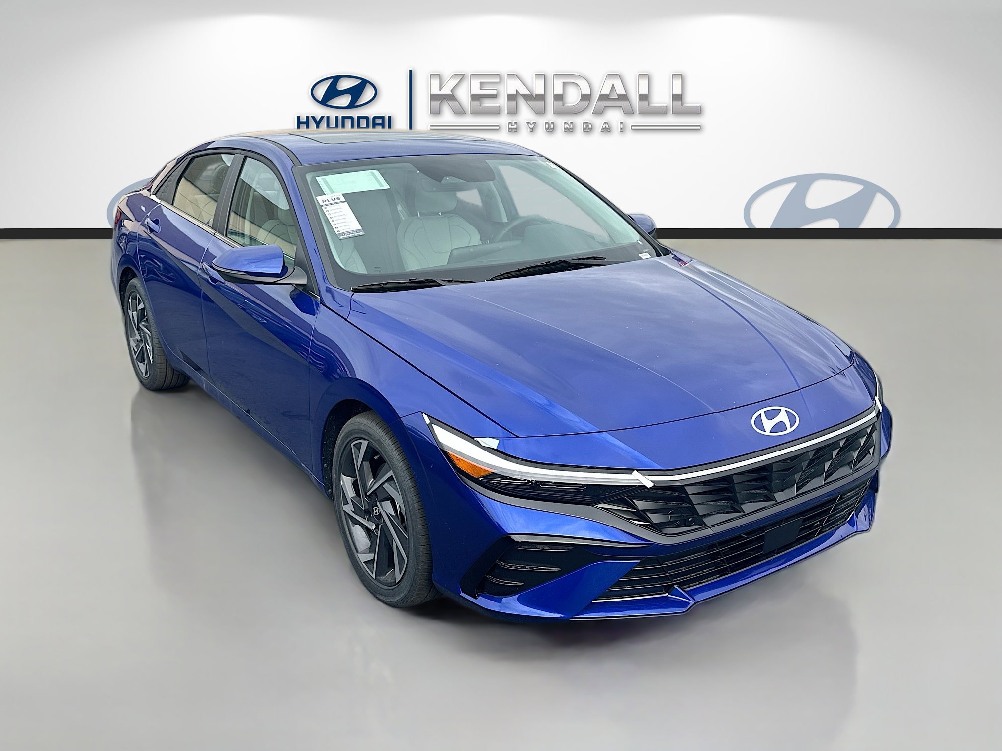 New 2025 Hyundai Elantra Limited w/ Cargo Package image 1