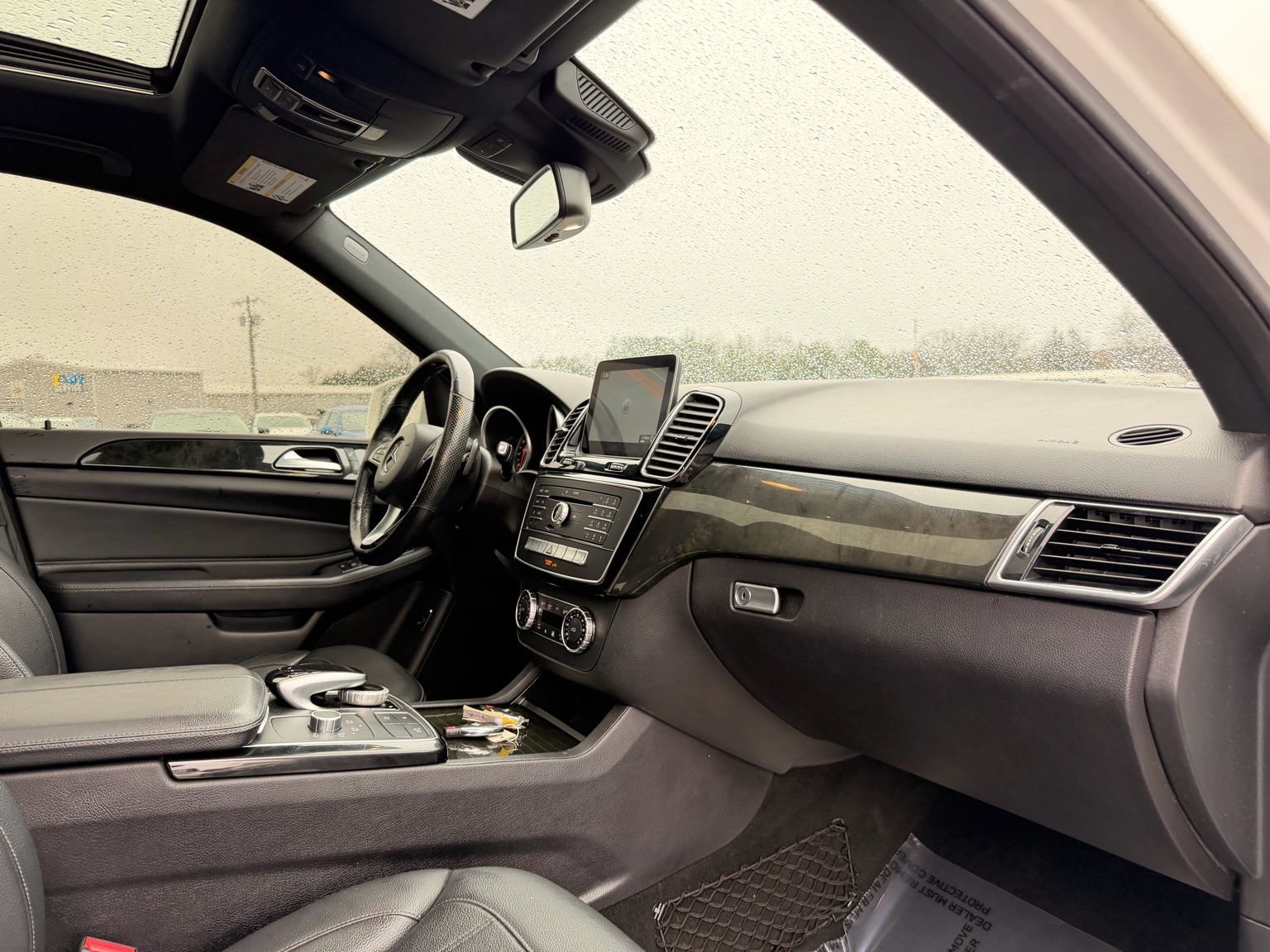 Used 2017 Mercedes-Benz GLE 350 4MATIC w/ Premium 1 Package image 21