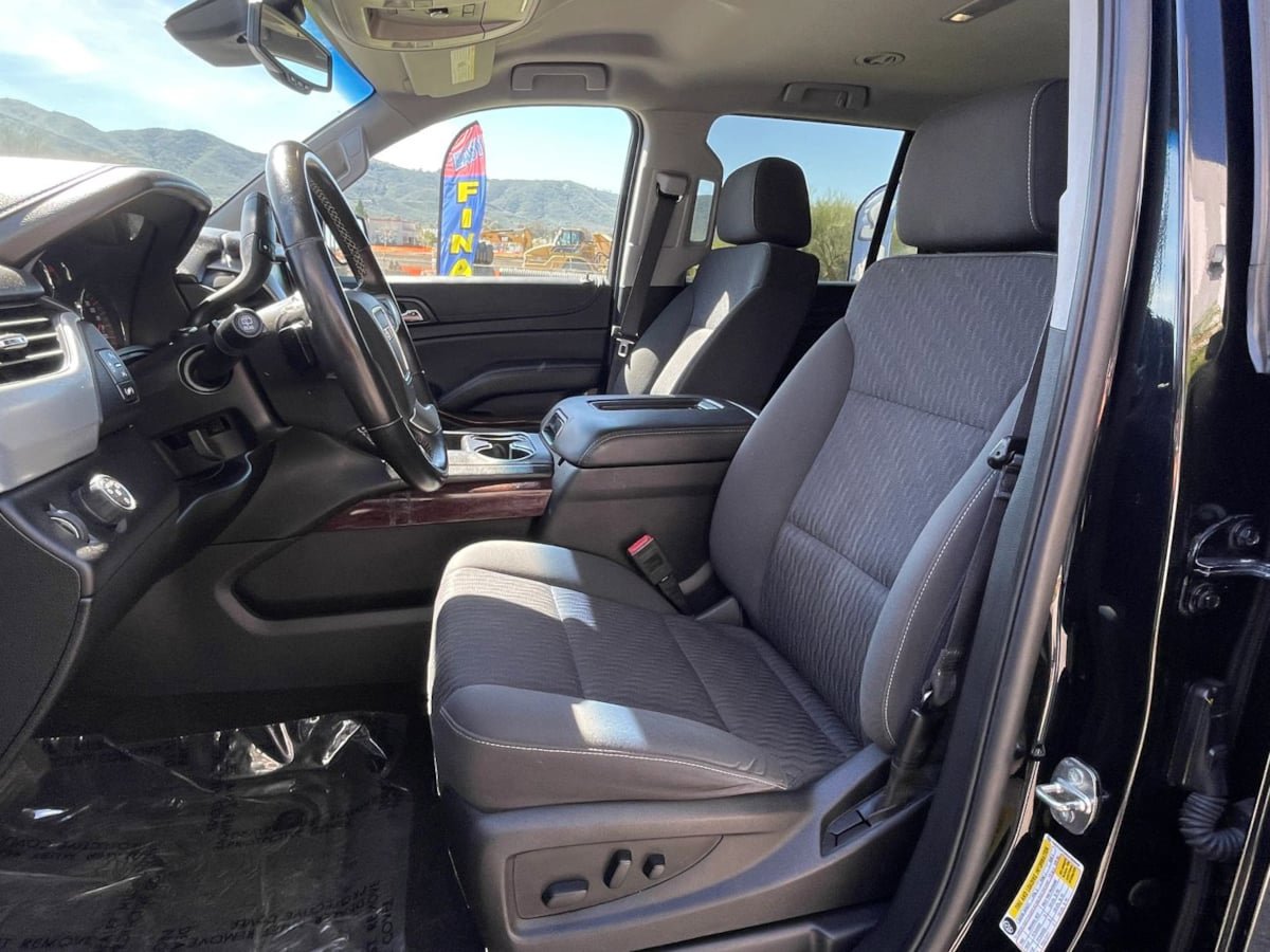 Used 2016 GMC Yukon SLE w/ Convenience Package image 15