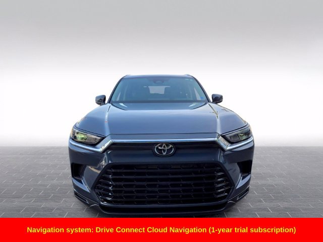Used 2024 Toyota Grand Highlander AWD image 2
