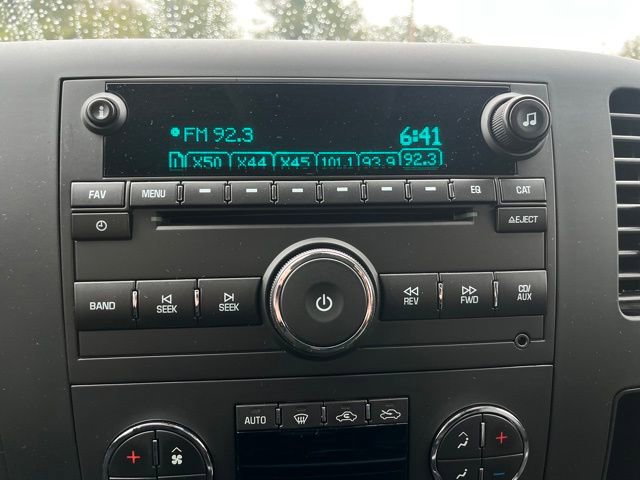 Used 2014 Chevrolet Silverado 3500 LT w/ Interior Plus Package image 10