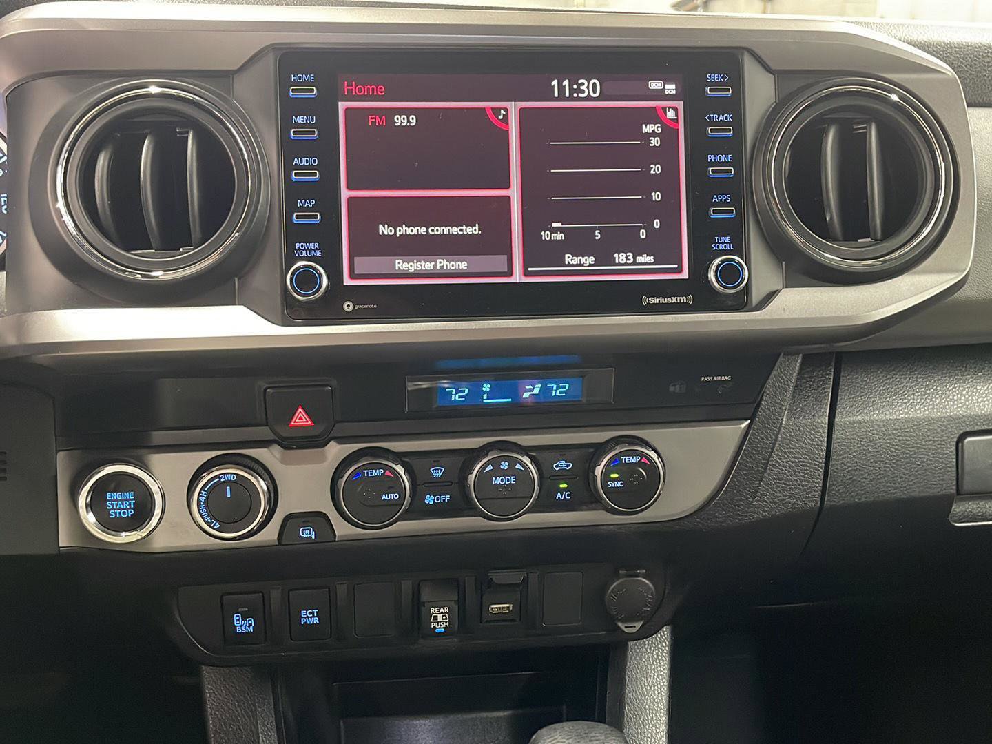 Used 2023 Toyota Tacoma SR5 w/ Technology Package image 10