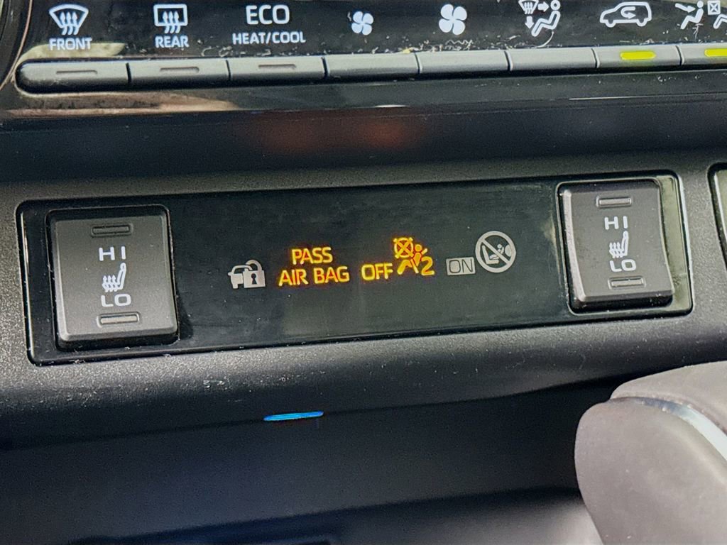 Used 2024 Toyota RAV4 XSE image 21