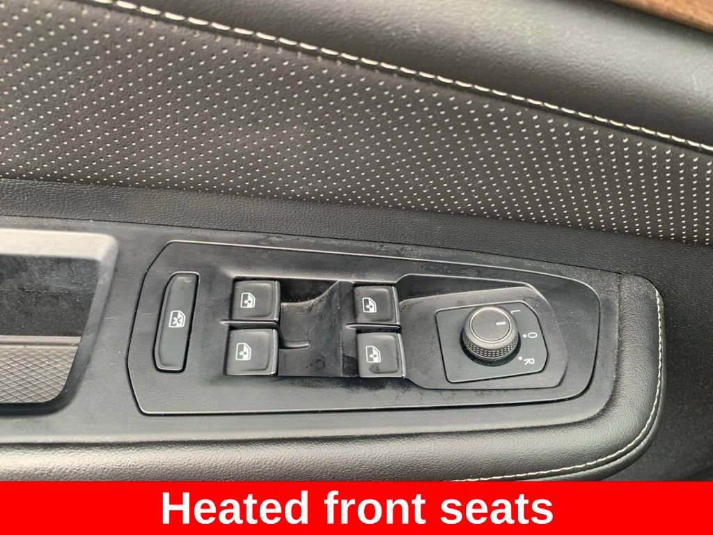 Used 2025 Volkswagen Atlas SE AWD/4WD image 13