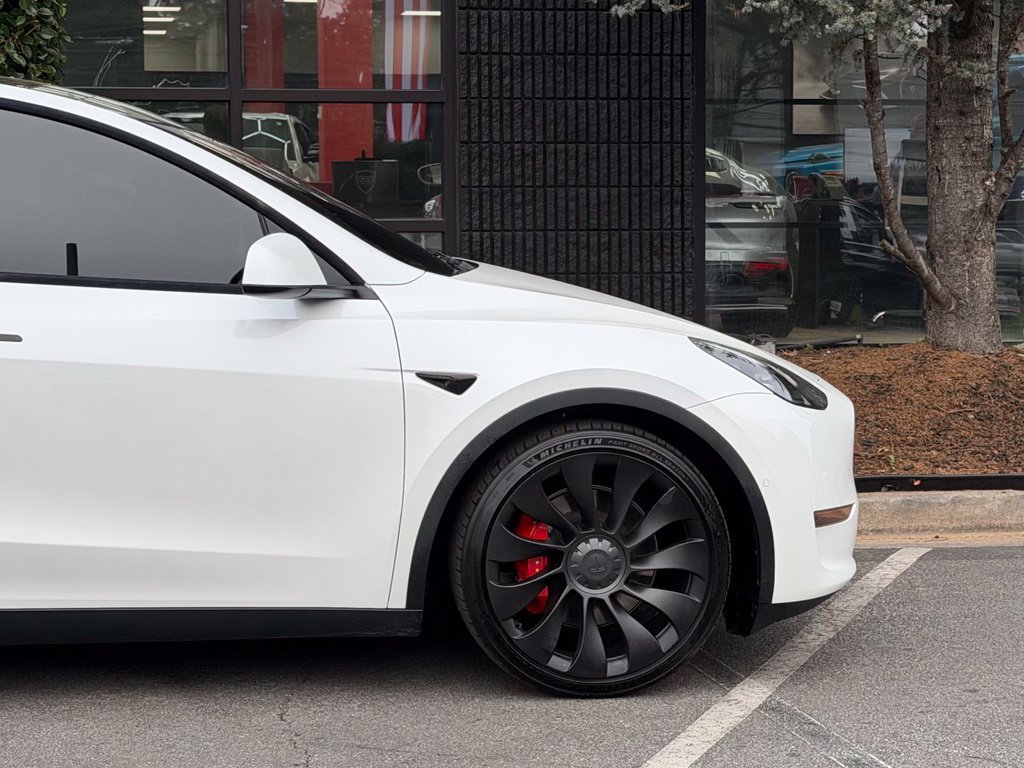 Used 2022 Tesla Model Y Performance AWD/4WD image 22