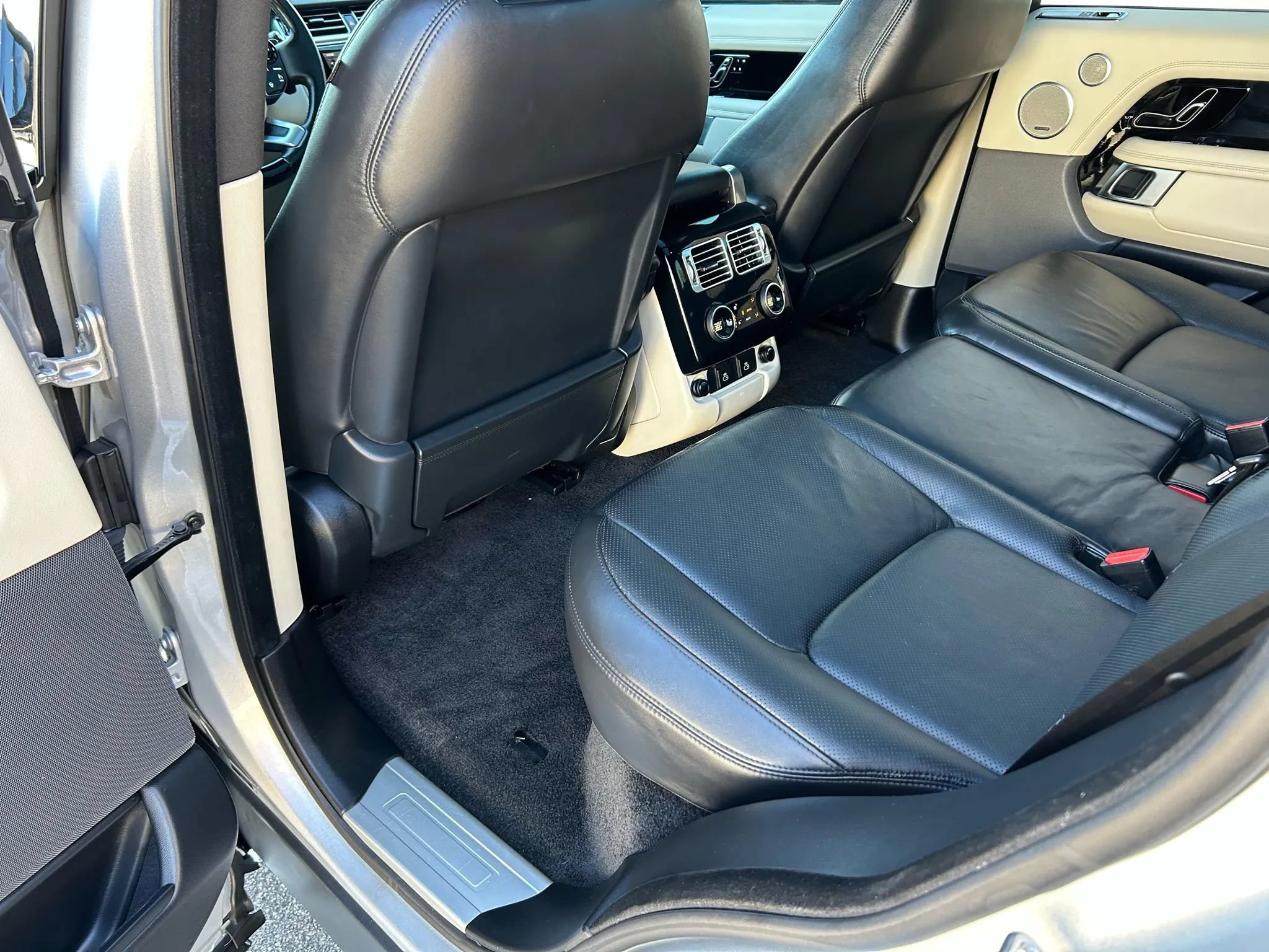 Used 2021 Land Rover Range Rover Westminster Edition AWD/4WD image 33