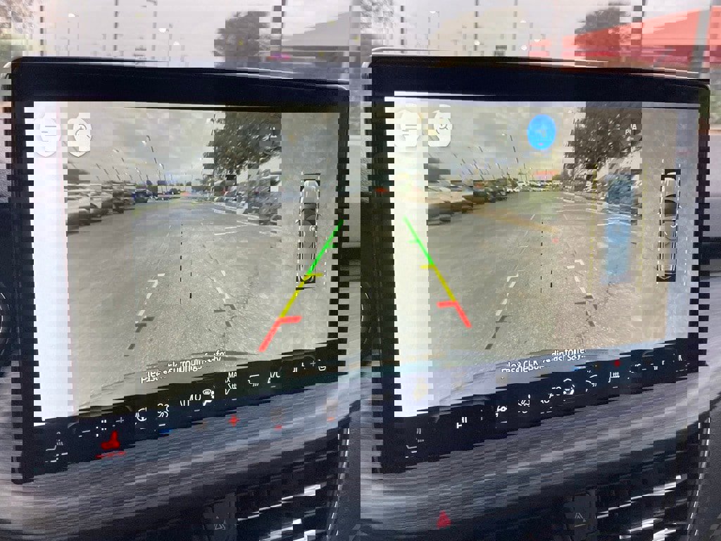 Used 2023 Ford Escape Platinum image 22