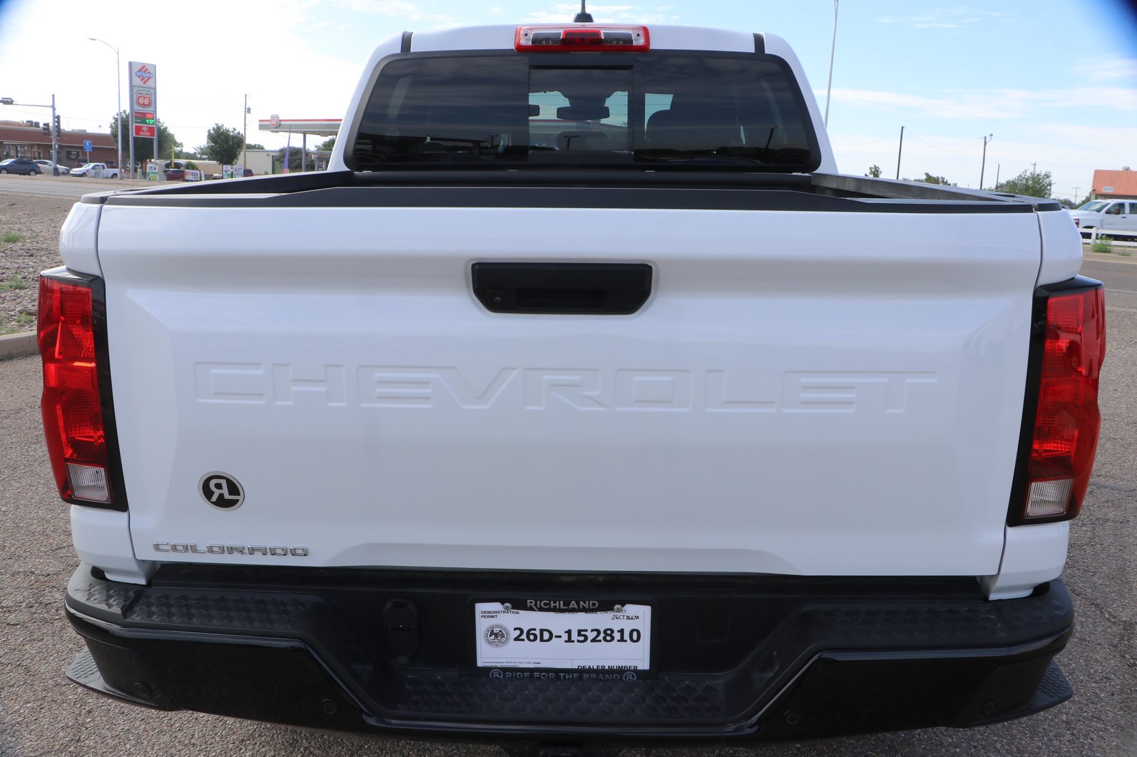 Used 2025 Chevrolet Colorado W/T w/ Advanced Trailering Package RWD image 6