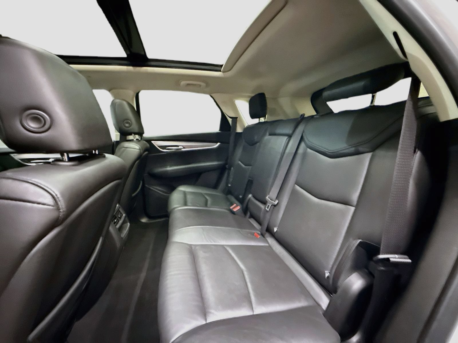 Used 2019 Cadillac XT5 Luxury AWD/4WD image 29