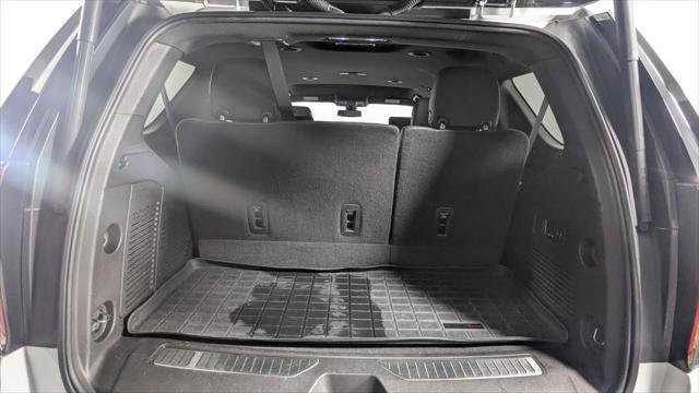 Used 2021 Chevrolet Tahoe Z71 w/ Z71 Off-Road Package AWD/4WD image 18