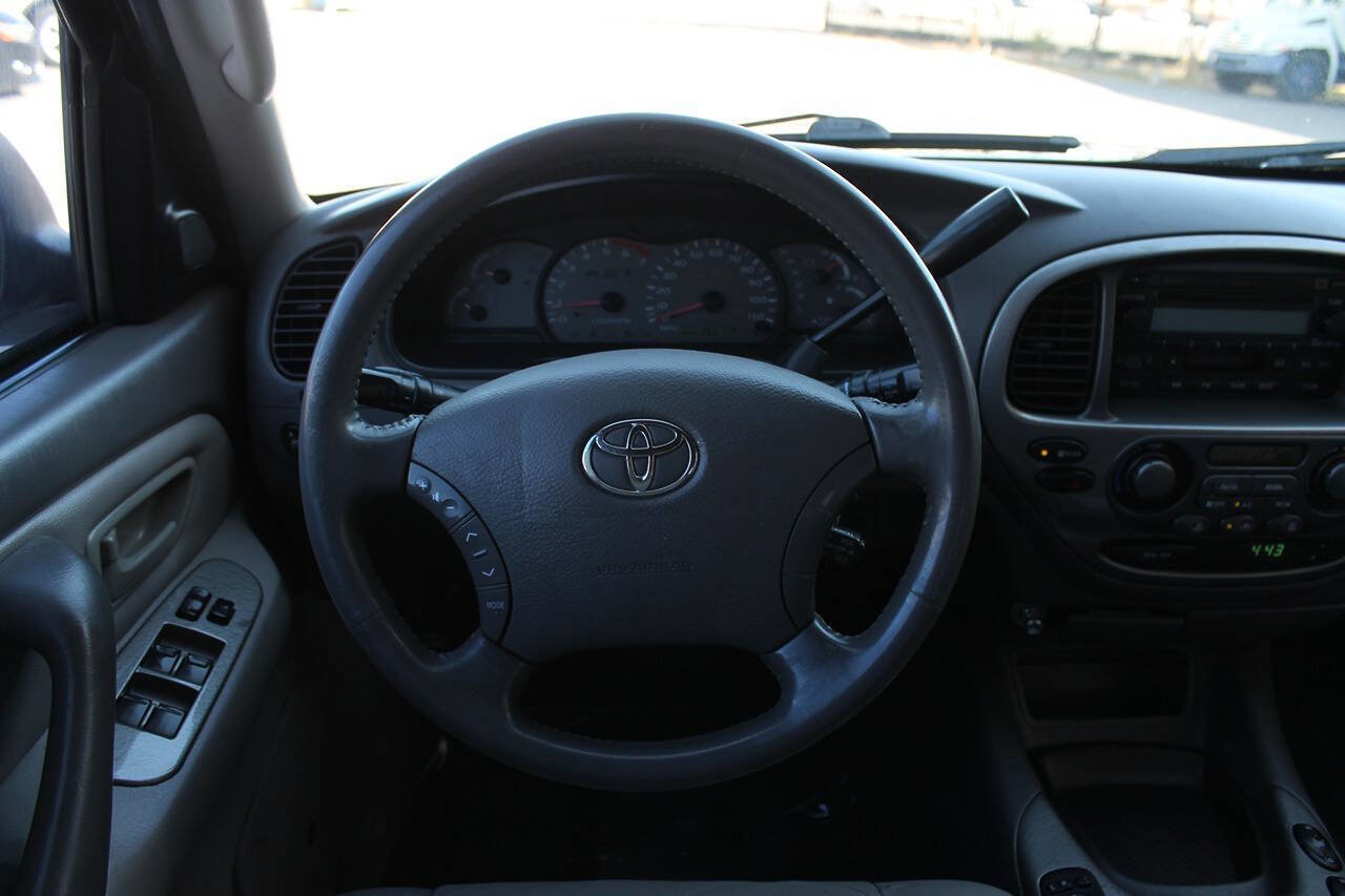 Used 2003 Toyota Sequoia Limited RWD image 37