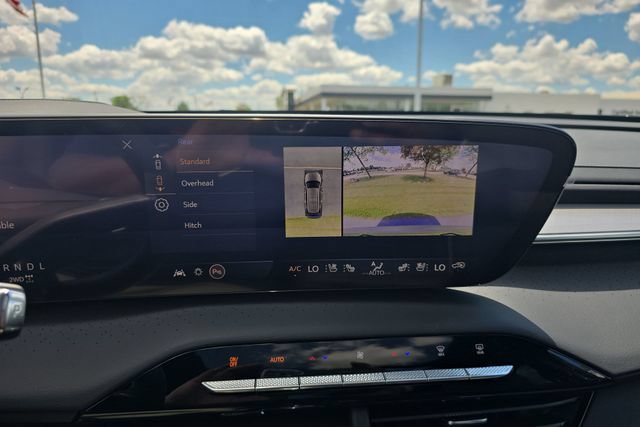 New 2026 Buick Enclave Avenir w/ Super Cruise Package AWD/4WD image 15