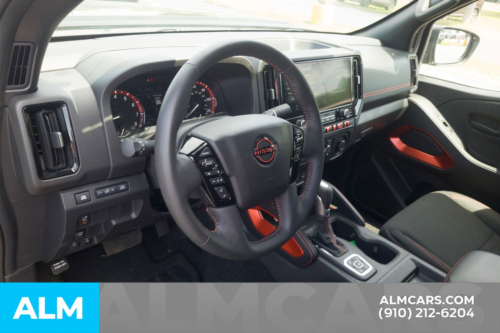 Used 2026 Nissan Frontier 4x4 Crew Cab image 15