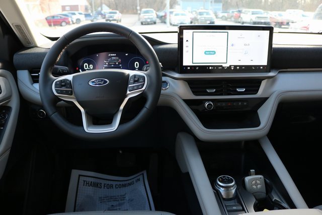 New 2026 Ford Explorer Active w/ Active Comfort Package image 13