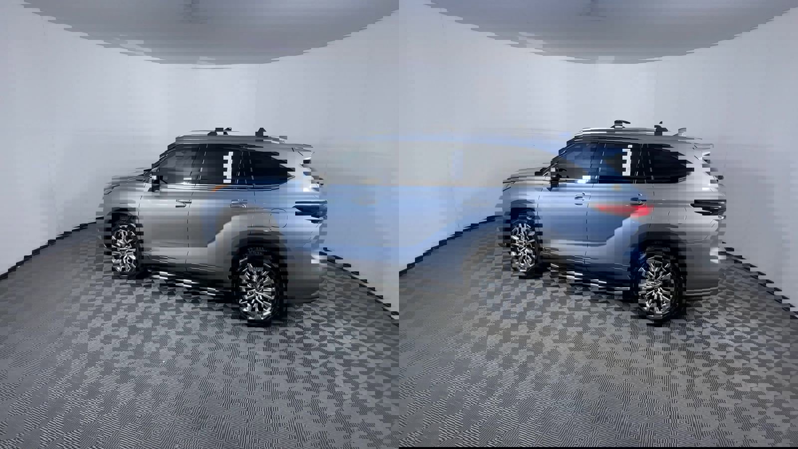 Used 2022 Toyota Highlander Platinum image 6