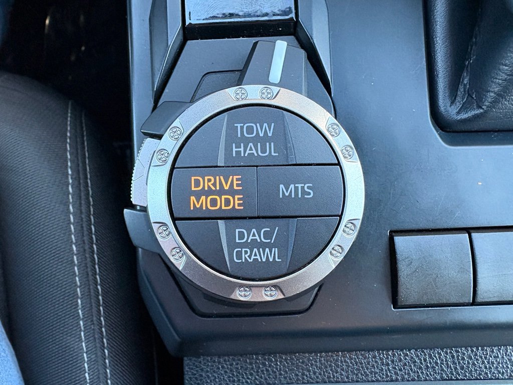 Used 2024 Toyota Tacoma TRD Off-Road image 26