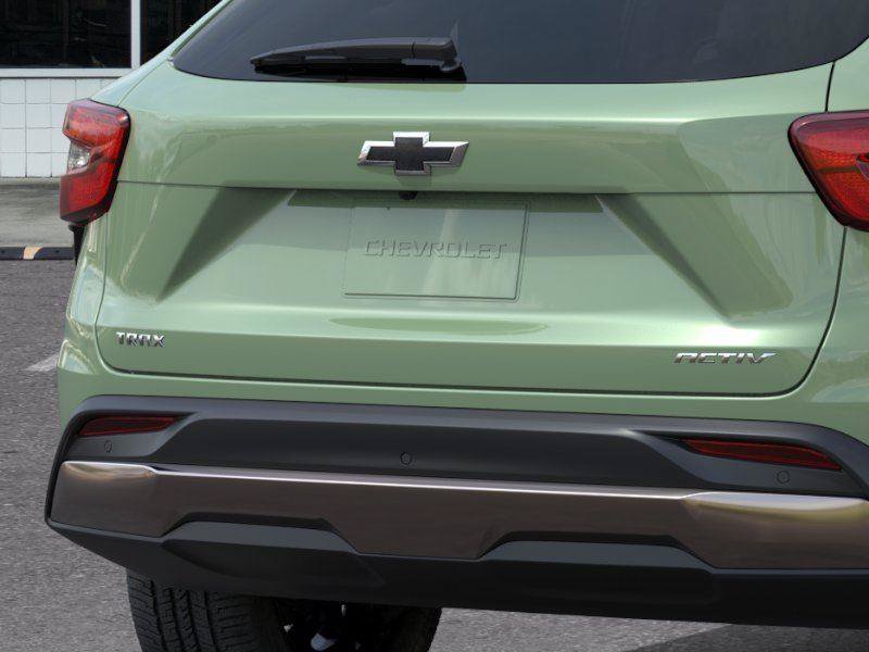 New 2026 Chevrolet Trax ACTIV w/ Sunroof Package FWD image 14