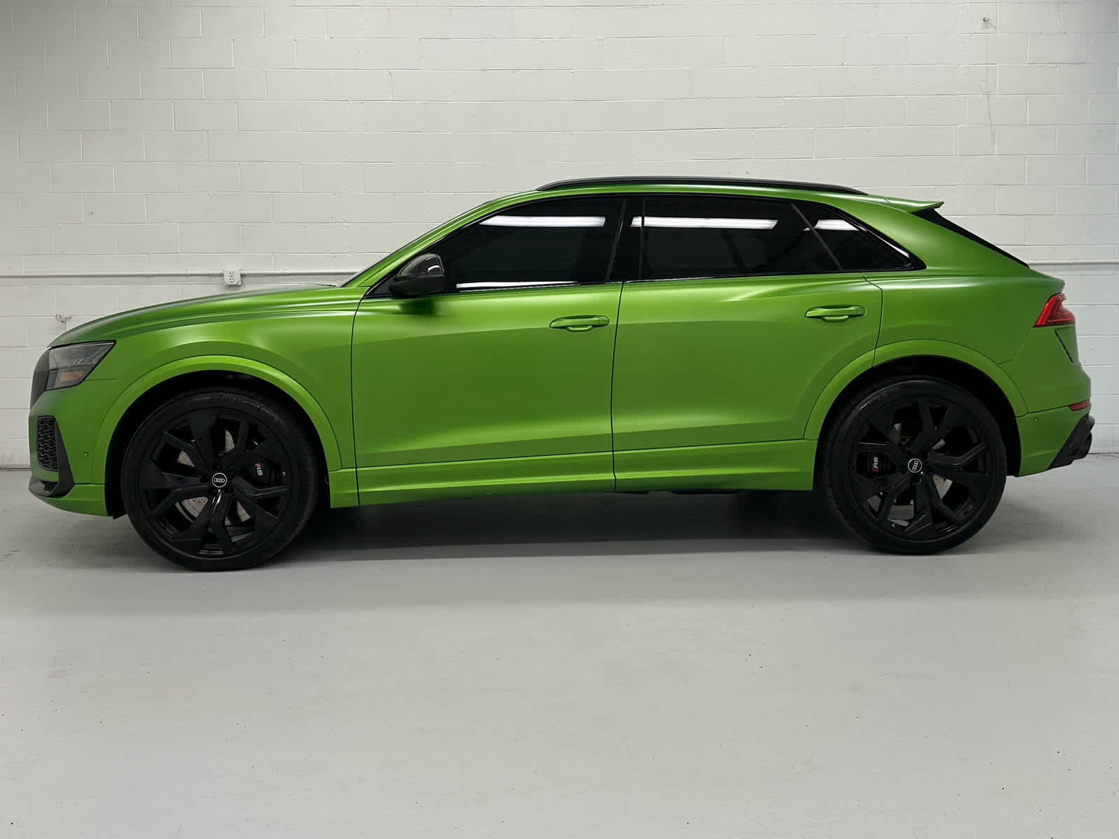 Used 2022 Audi RS Q8 AWD/4WD image 3