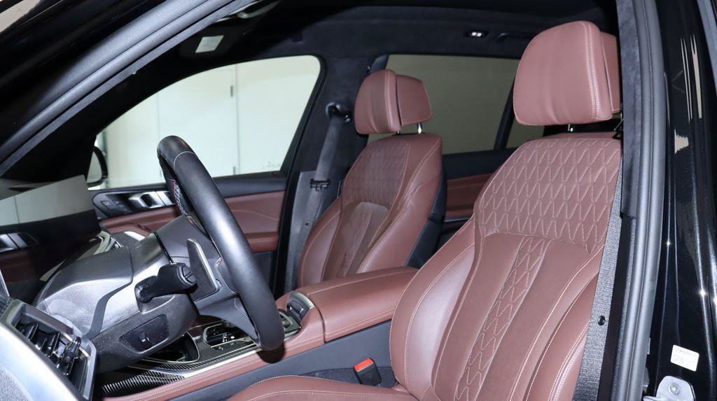 Used 2026 BMW X7 M60i AWD/4WD image 21